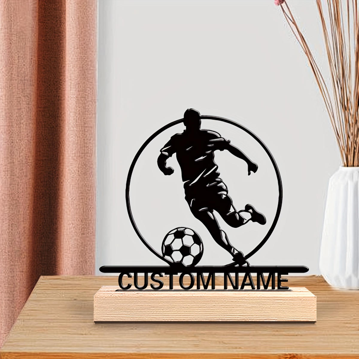 Patung Logam Pemain Sepak Bola - Home Bathroom Exhaust Fan ulasan dan harga